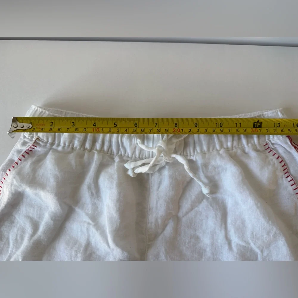 Cynthia‎ Rowley White and Red Embroidered High Waist Shorts
